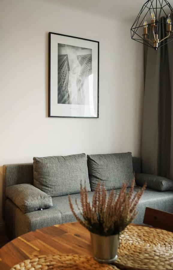 Cozy Apartment In Centrum Downtown Srodmiescie Zelazna Zelazna Jerozolimskie Palace Of Culture And Science! Wifi, Netflix, Hbo, Smarttv 55Cal Warschau Buitenkant foto