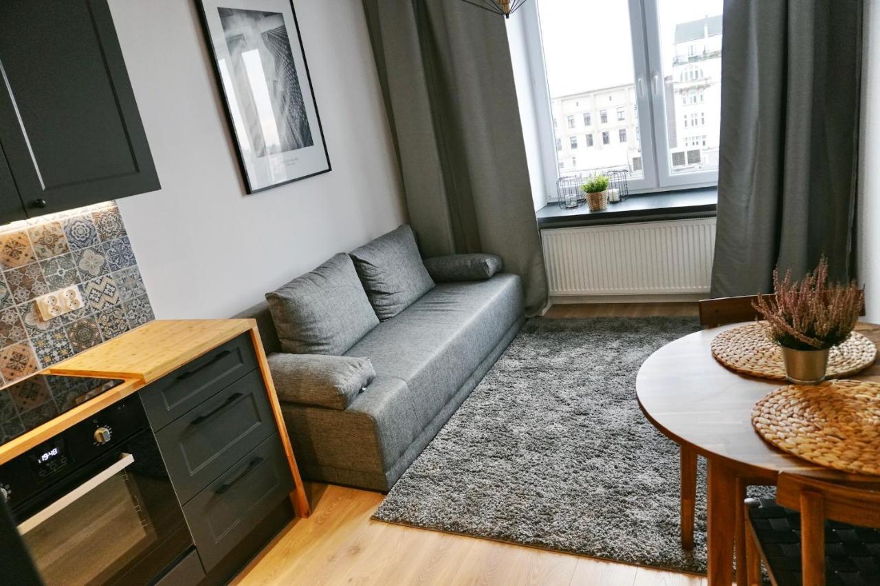 Cozy Apartment In Centrum Downtown Srodmiescie Zelazna Zelazna Jerozolimskie Palace Of Culture And Science! Wifi, Netflix, Hbo, Smarttv 55Cal Warschau Buitenkant foto