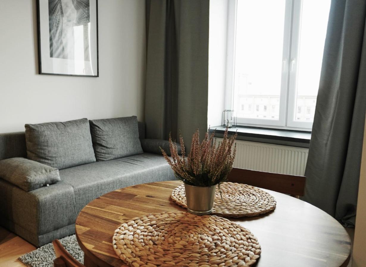 Cozy Apartment In Centrum Downtown Srodmiescie Zelazna Zelazna Jerozolimskie Palace Of Culture And Science! Wifi, Netflix, Hbo, Smarttv 55Cal Warschau Buitenkant foto